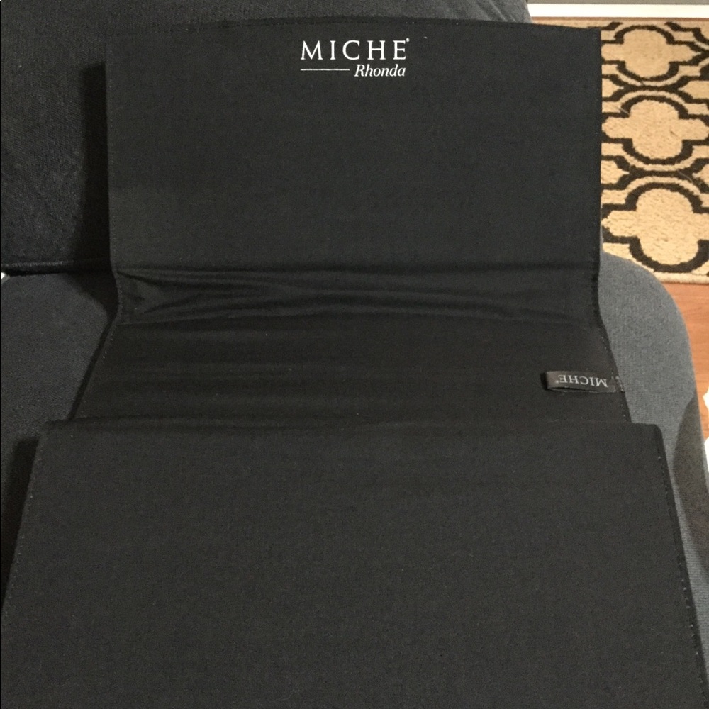 Miche Shell